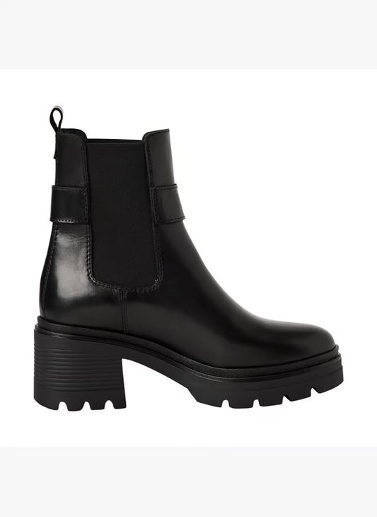 victoria Tamaris leather ankle boots - Black